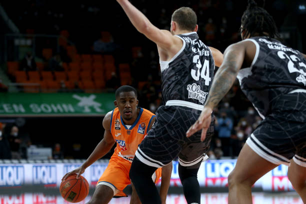 的亨利还是 的亨利还是