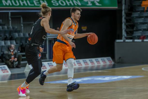 速推进与中 速推进与中