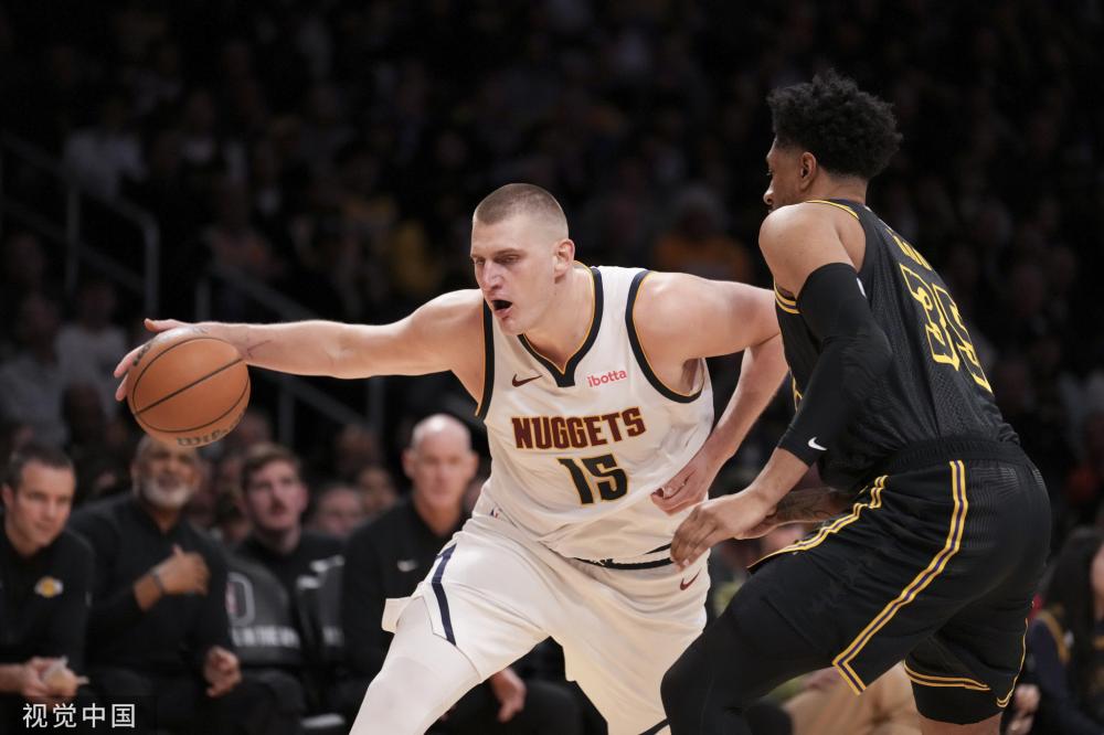 他进入了游 他进入了游