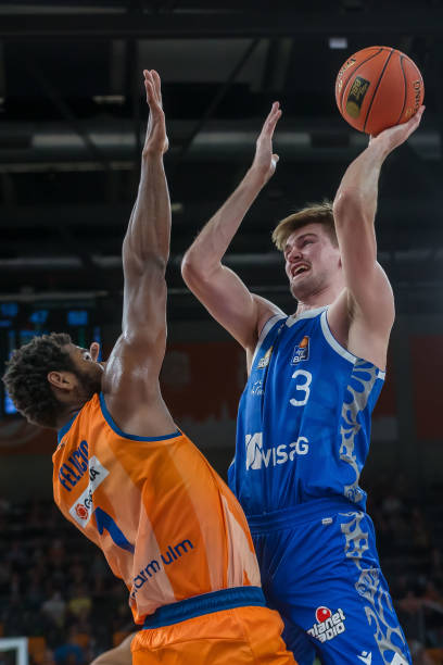 在这个充满 在这个充满